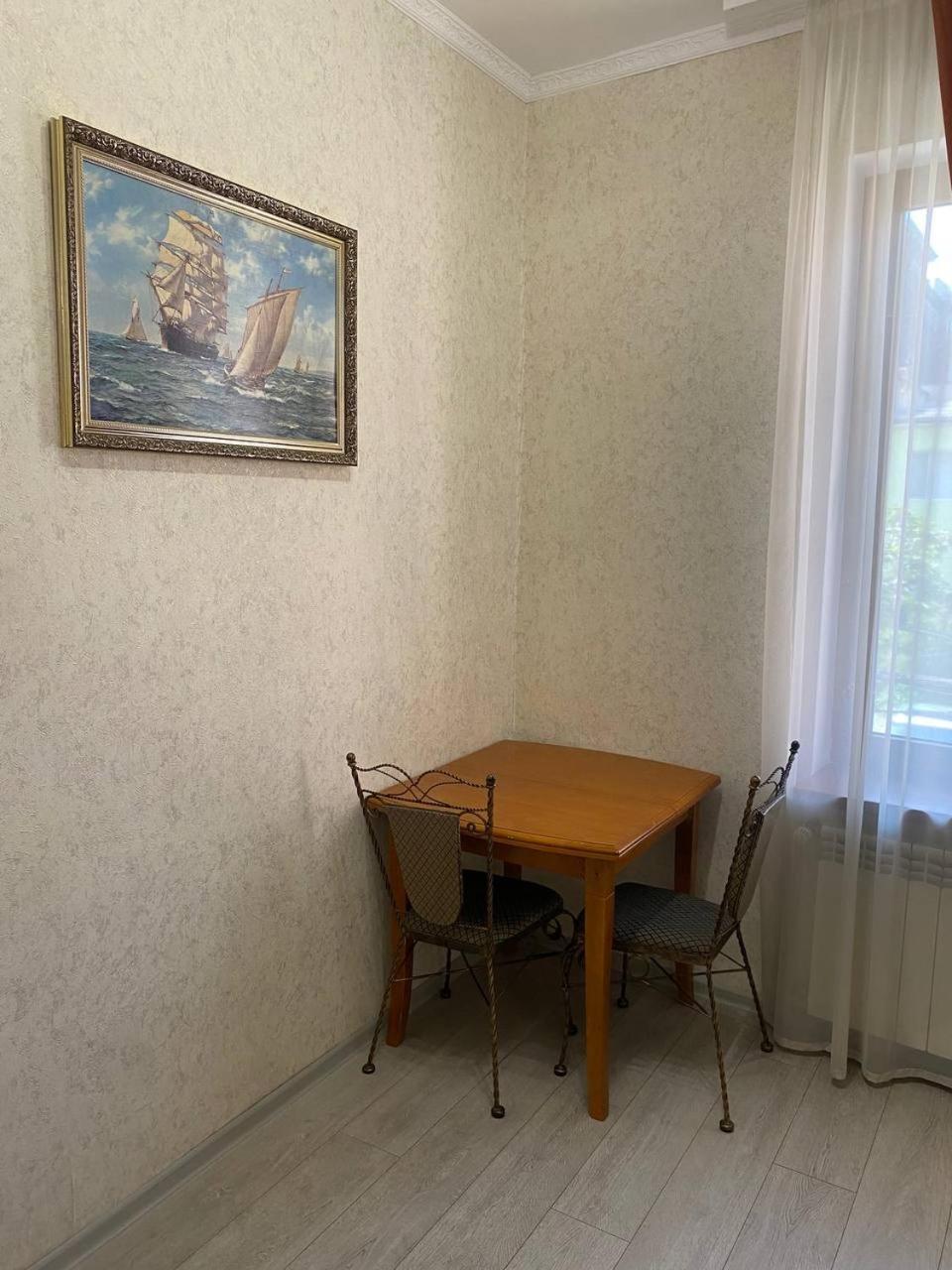 Valencia Hotel Oldenburg Bagian luar foto