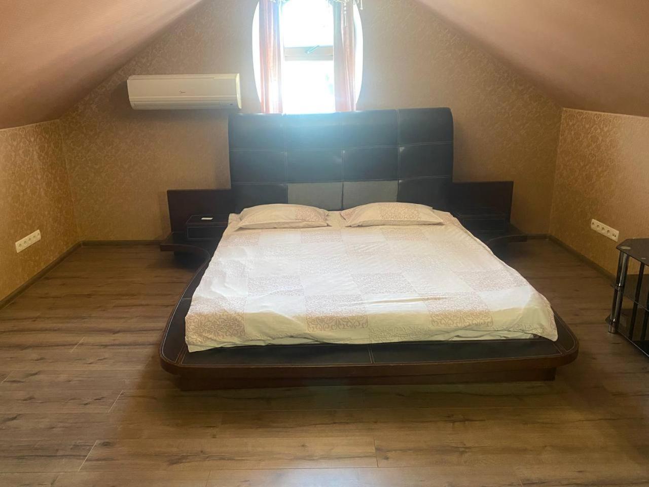 Valencia Hotel Oldenburg Bagian luar foto