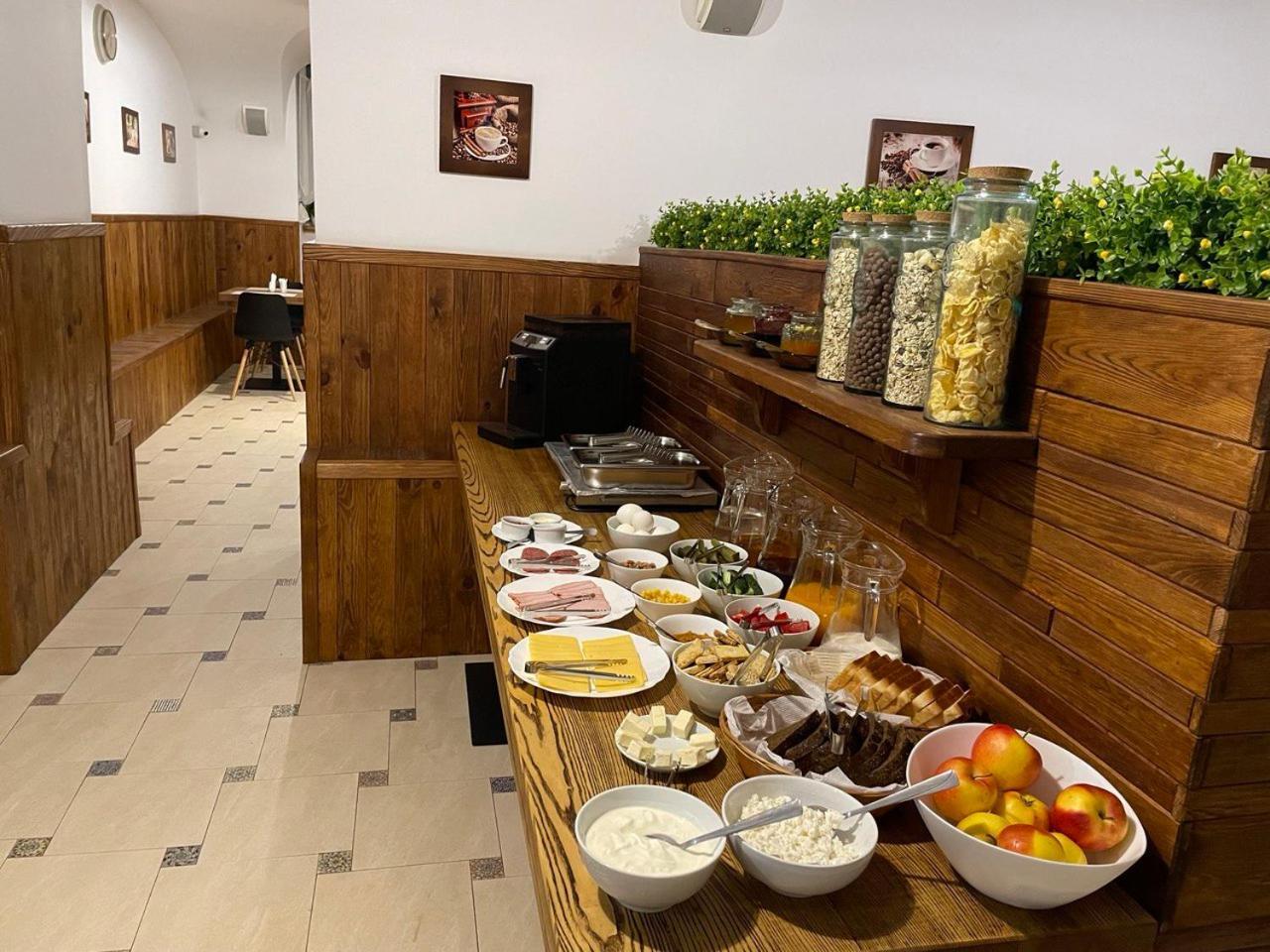 Valencia Hotel Oldenburg Bagian luar foto